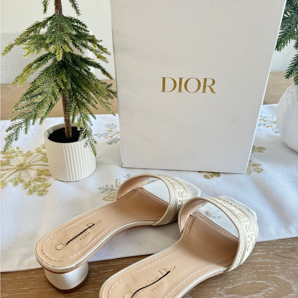 Christian Dior sandals - Picture 8 of 9